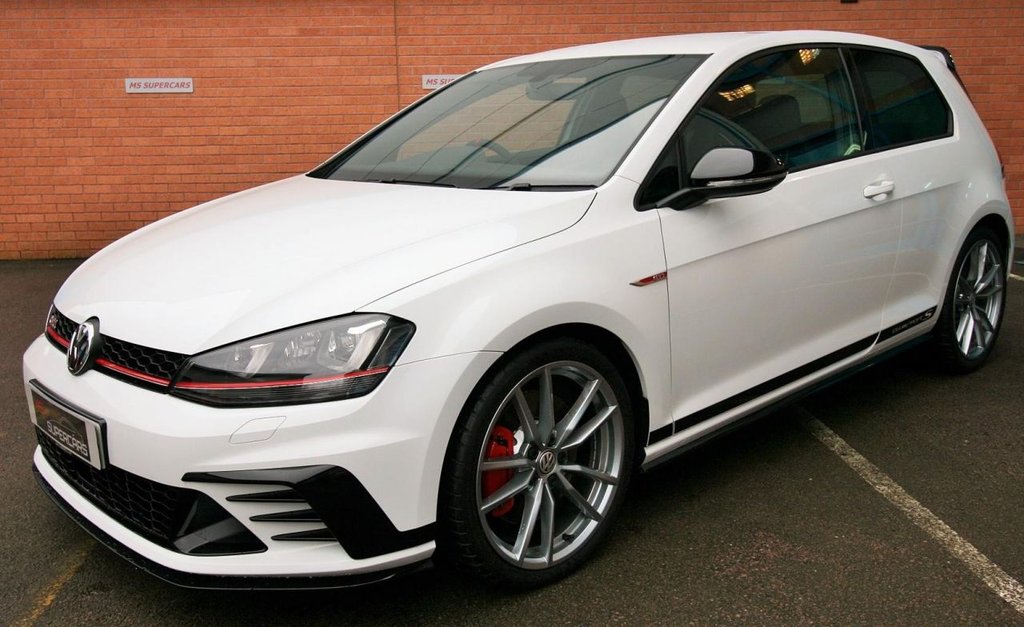 USED 2017 66 VOLKSWAGEN GOLF 2.0 GTI CLUBSPORT S 3dr 306 BHP ***ONLY 150 MADE*** RARE AS HENS TEETH