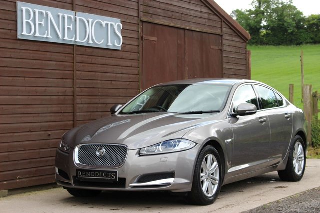 2011 61 Jaguar Xf 2.2 D LUXURY 4d AUTO 190 BHP