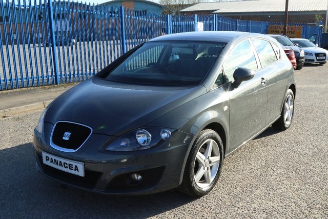 2010 10 Seat Leon 1.6 TDI CR S Emocion 5dr