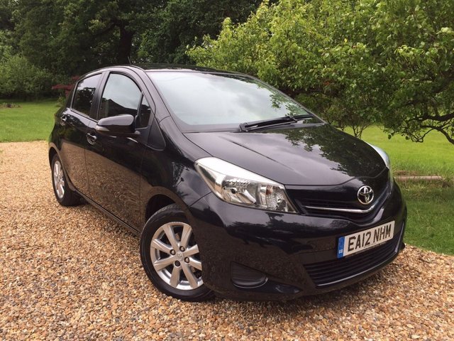 2012 12 Toyota Yaris 1.3 VVT-I TR 5d 98 BHP