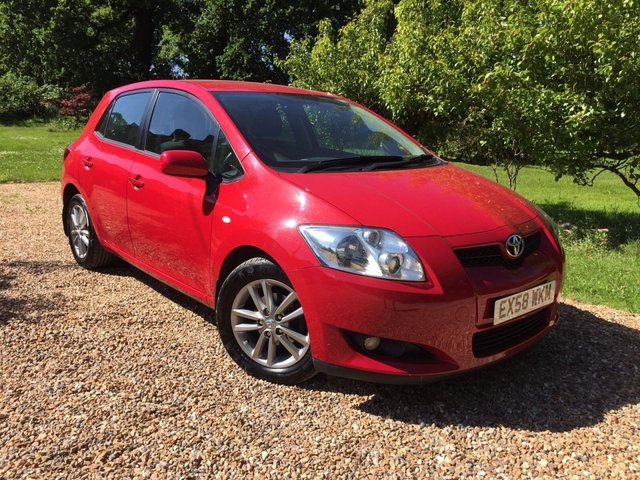 2008 58 Toyota Auris 1.4 TR VVT-I 5d 96 BHP