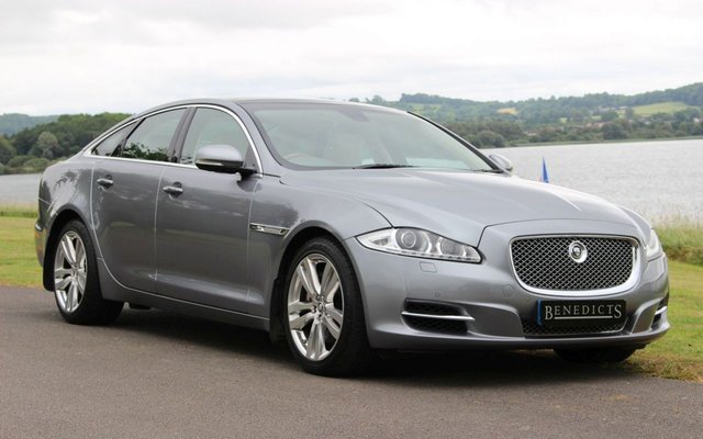 2011 11 Jaguar Xj 3.0 D V6 PORTFOLIO SWB 4d AUTO 275 BHP