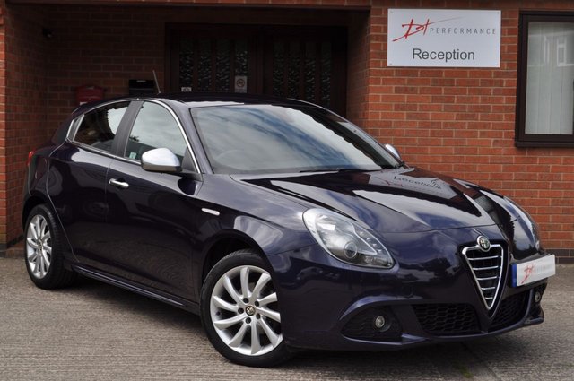 2012 62 Alfa Romeo Giulietta 1.6 JTDM-2 VELOCE 5d 105 BHP
