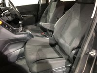 USED PEUGEOT 5008 7 Seats / Bluetooth / AC