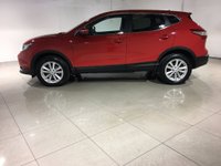 USED NISSAN QASHQAI Panoramic Roof/SatNav/1 Owner