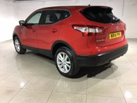 USED NISSAN QASHQAI Panoramic Roof/SatNav/1 Owner