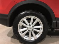 USED NISSAN QASHQAI Panoramic Roof/SatNav/1 Owner