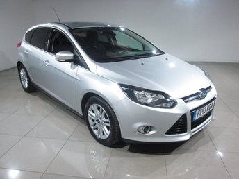 2013 FORD FOCUS}