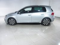 USED VOLKSWAGEN GOLF Black Vienna Leather / 1 Owner