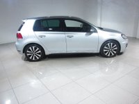USED VOLKSWAGEN GOLF Black Vienna Leather / 1 Owner