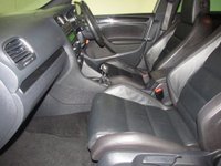 USED VOLKSWAGEN GOLF Black Vienna Leather / 1 Owner