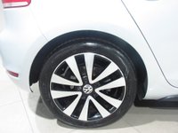 USED VOLKSWAGEN GOLF Black Vienna Leather / 1 Owner