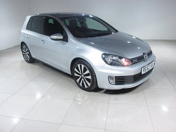 2012 VOLKSWAGEN GOLF}