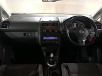 USED VOLKSWAGEN TOURAN 