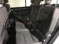 USED VOLKSWAGEN TOURAN 