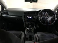 USED VOLKSWAGEN GOLF 