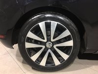USED VOLKSWAGEN GOLF 