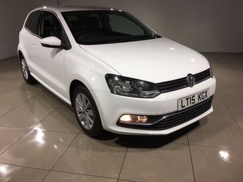 2015 VOLKSWAGEN POLO}