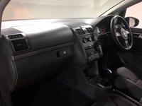 USED VOLKSWAGEN TOURAN 