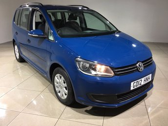 2012 VOLKSWAGEN TOURAN}
