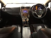 USED TOYOTA AVENSIS 