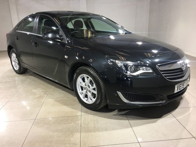 View our Vauxhall Insignia range