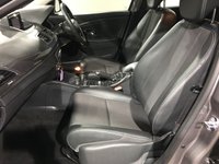 USED RENAULT MEGANE 