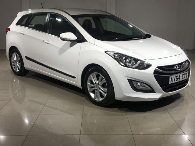 View our Hyundai I30 1.6 CRDi Blue Drive Style Nav Tourer 5dr Diesel Manual Euro 5 (s/s) (128 ps)