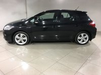 USED TOYOTA AURIS 