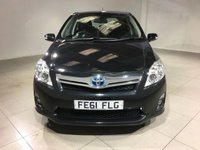 USED TOYOTA AURIS 
