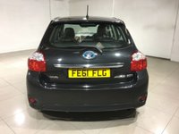 USED TOYOTA AURIS 