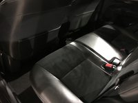 USED TOYOTA AURIS 