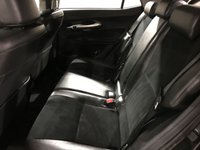 USED TOYOTA AURIS 