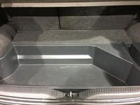 USED TOYOTA AURIS 