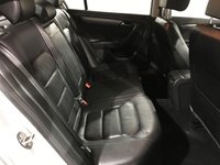 USED VOLKSWAGEN PASSAT 
