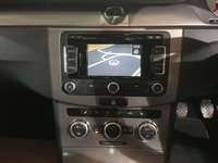 USED VOLKSWAGEN PASSAT 