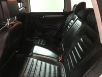 USED VOLKSWAGEN PASSAT 
