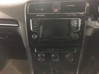 USED VOLKSWAGEN GOLF 