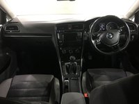 USED VOLKSWAGEN GOLF 