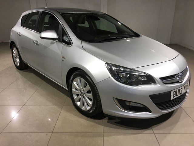 2013 VAUXHALL ASTRA 1.7 CDTI ECOFLEX SE HATCHBACK 5DR DIESEL MANUAL EURO 5 S S... photo