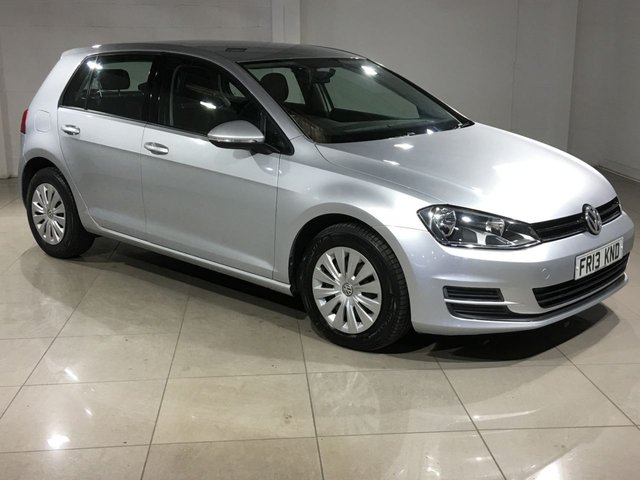 View our Volkswagen Golf 1.6 TDI BlueMotion Tech S Hatchback 5dr Diesel Manual Euro 5 (s/s) (105 ps)