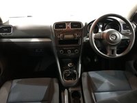USED VOLKSWAGEN GOLF 