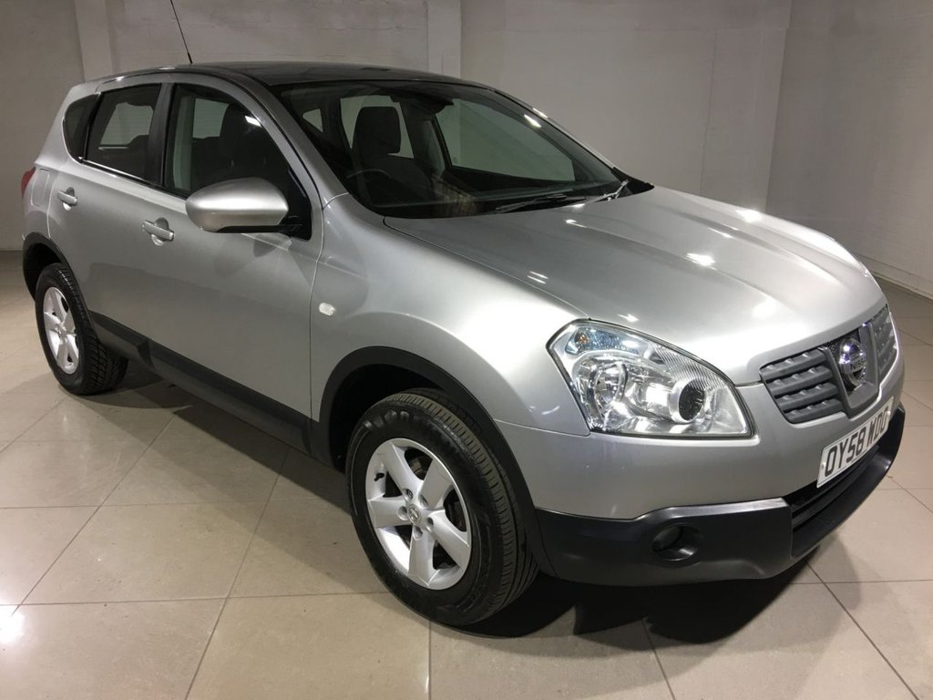 View our NISSAN QASHQAI