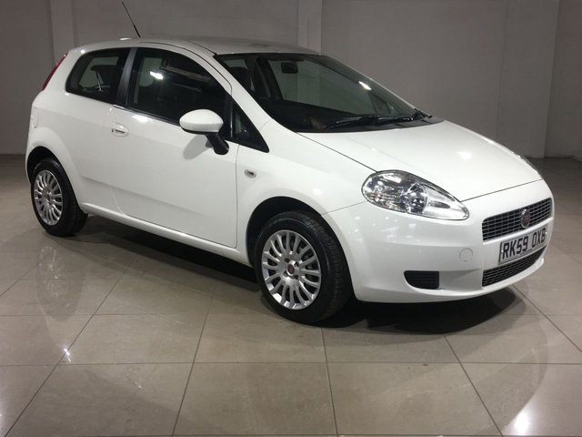 View our Fiat Grande Punto 1.4 Dynamic Hatchback 3dr Petrol Auto Euro 4 (77 bhp)