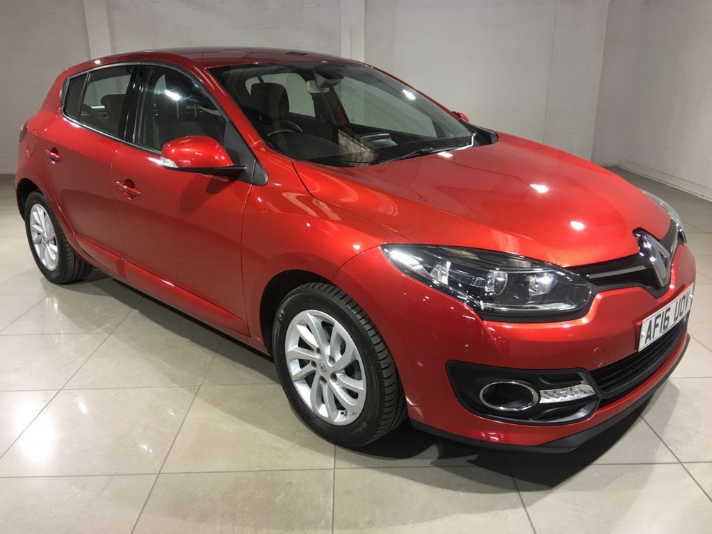 View our RENAULT MEGANE