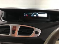 USED RENAULT SCENIC 