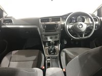 USED VOLKSWAGEN GOLF 