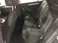 USED VOLKSWAGEN PASSAT 