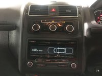 USED VOLKSWAGEN TOURAN 
