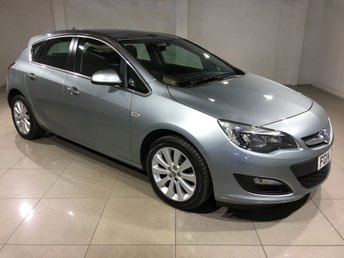 2014 VAUXHALL ASTRA}